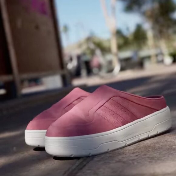 Adidas Original - Rivalry Mule Shoes  - Size7 - Picture 9 of 10